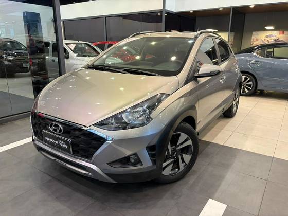 HYUNDAI HB20X 1.6 16V FLEX VISION AUTOMÁTICO HYUNDAI HB20X 1.6 16V FLEX VISION AUTOMÁTICO